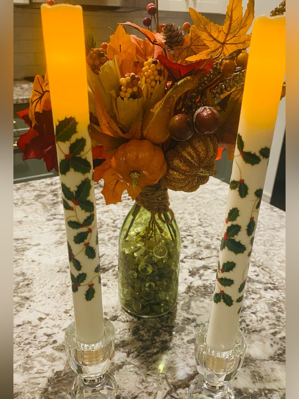 LED Flameless Taper Candle Set with Holly Design - White